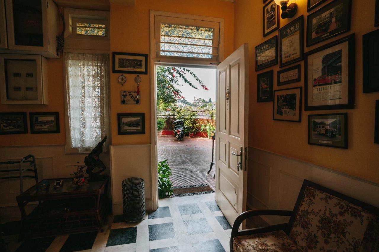 Rock Cliff Home Stay Shillong Ngoại thất bức ảnh