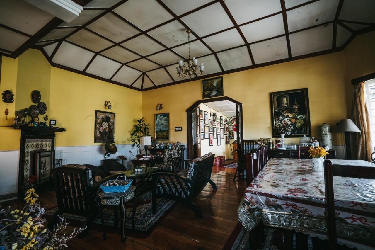 Rock Cliff Home Stay Shillong Ngoại thất bức ảnh