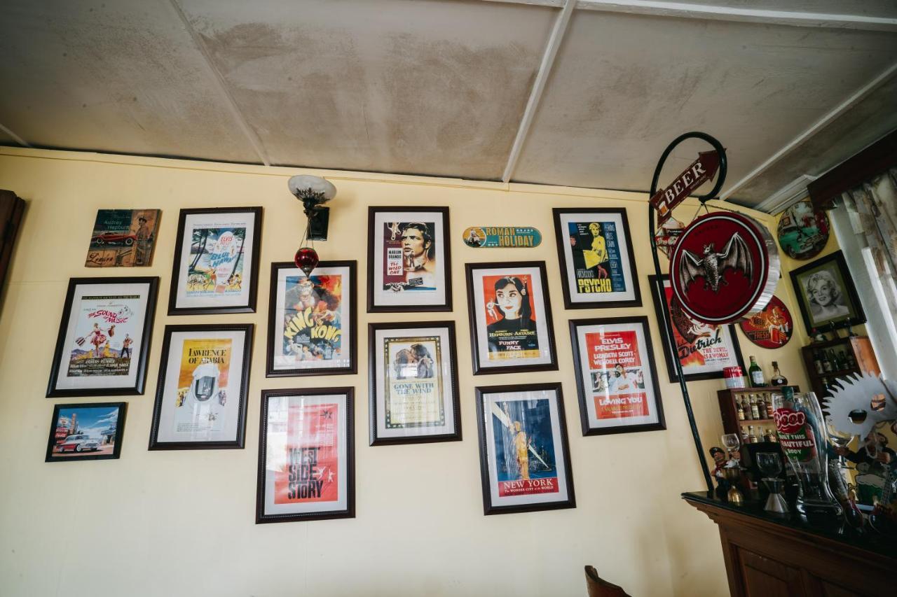 Rock Cliff Home Stay Shillong Ngoại thất bức ảnh