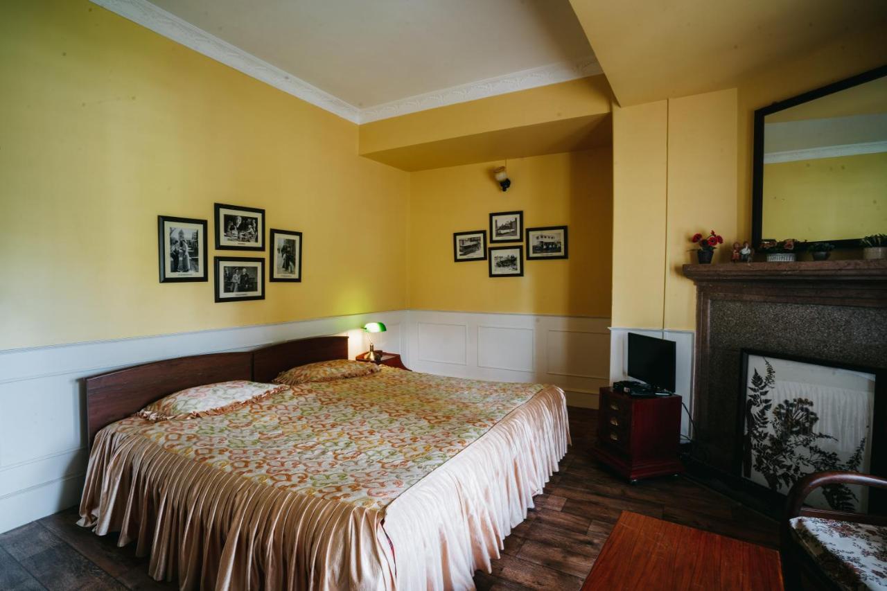 Rock Cliff Home Stay Shillong Ngoại thất bức ảnh