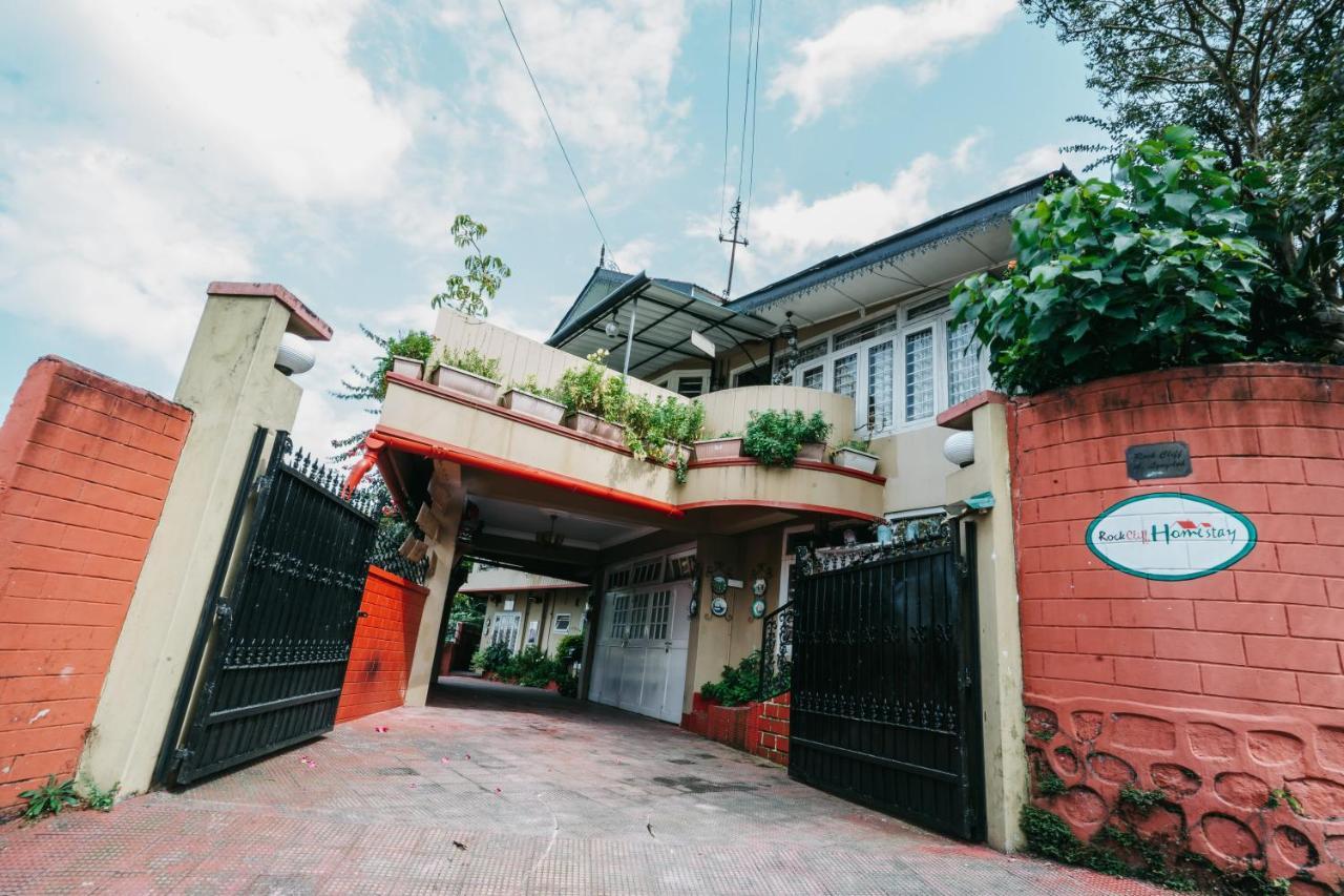Rock Cliff Home Stay Shillong Ngoại thất bức ảnh