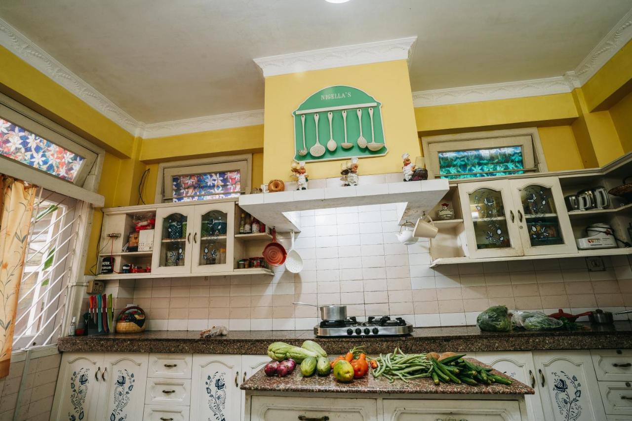 Rock Cliff Home Stay Shillong Ngoại thất bức ảnh