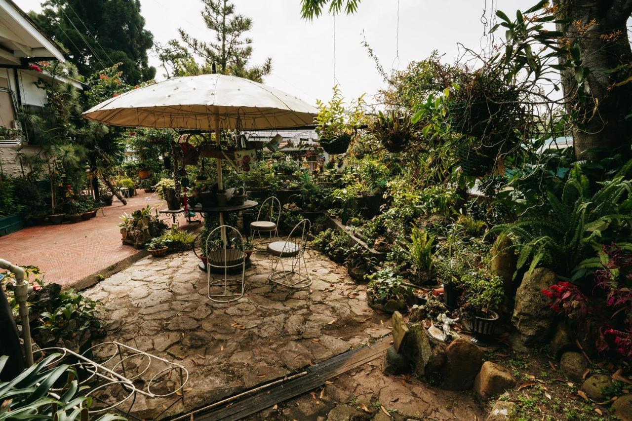 Rock Cliff Home Stay Shillong Ngoại thất bức ảnh