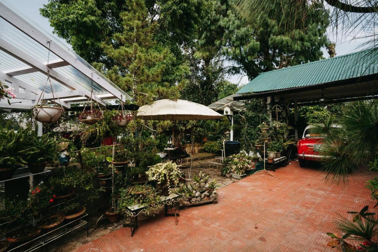 Rock Cliff Home Stay Shillong Ngoại thất bức ảnh